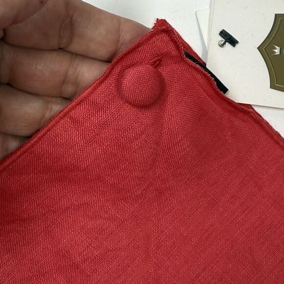 Clifton Wilson English Red 100% Linen Pocket Square With Button New - Picture 3 of 5